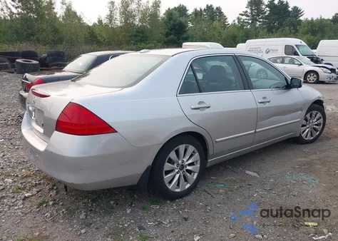 2007 Honda Accord Sdn 2.4 Ex z USA, uszkodzony, nr VIN 1HGCM56877A094055